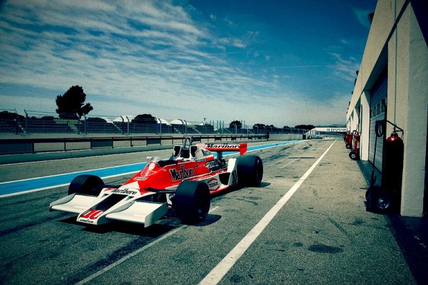 F1 Car - 1977 McLaren m26